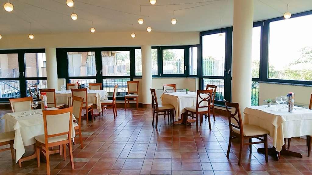 Hotel San Giorgio Sangano Εστιατόριο φωτογραφία
